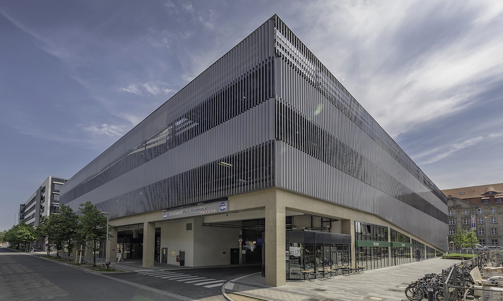 1000x600_LEIPZIG-PARKHAUS-FERNBUSBAHNHOF_RüdigerMosler-3199-hd1920